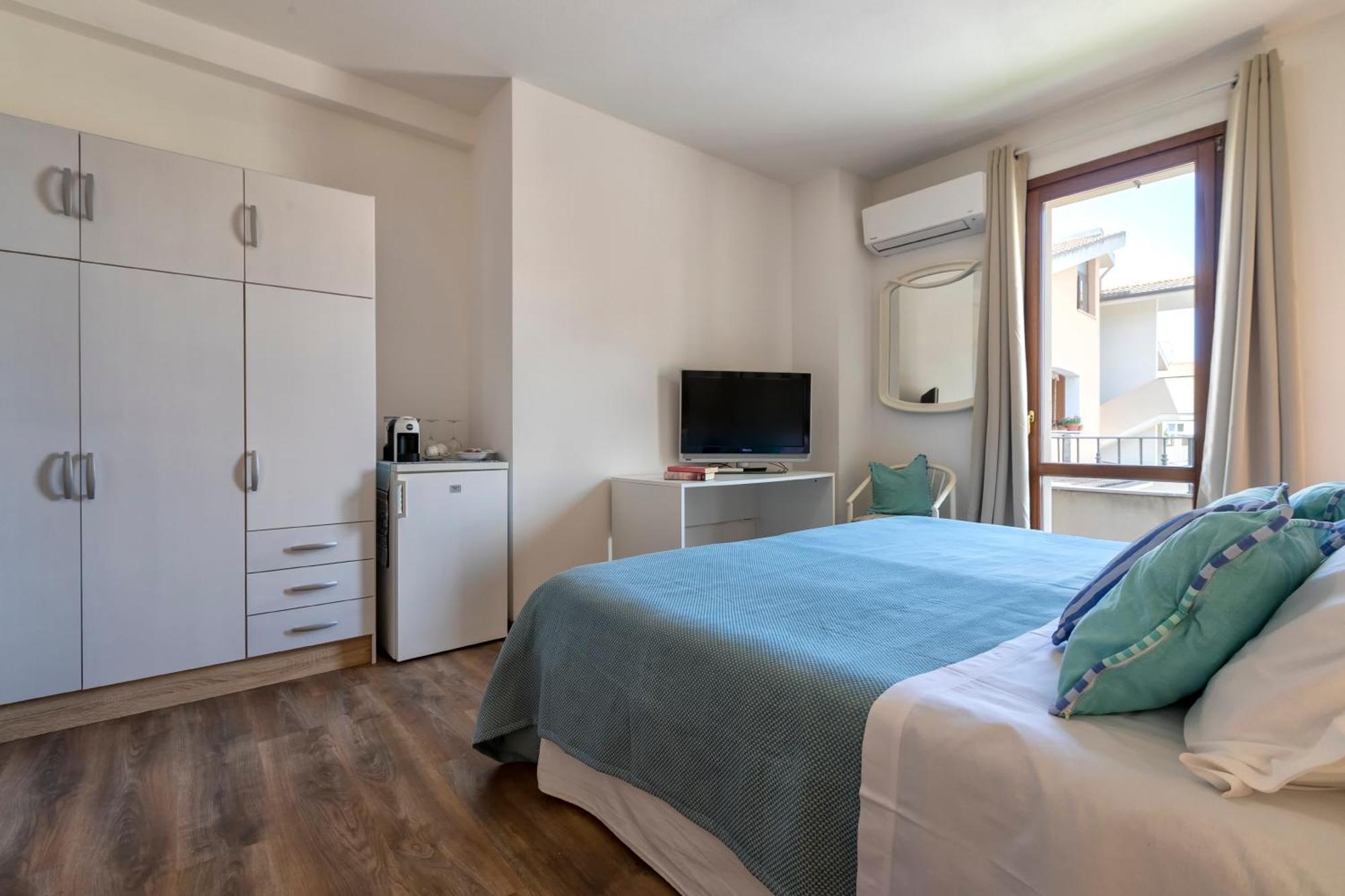 Sardinia Guest House Olmedo Exterior foto